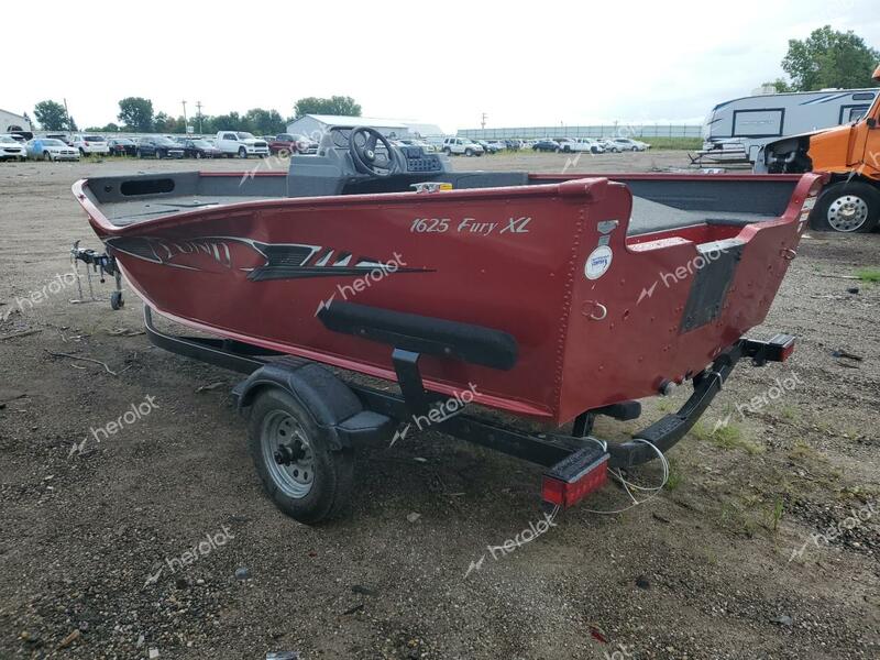 LUND BOAT 2013 red   LBBAW083B313 photo #4