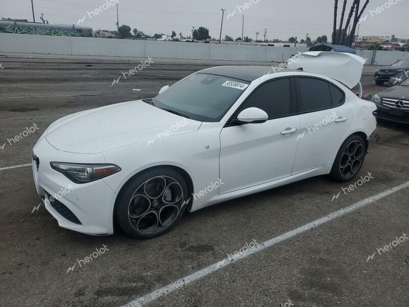 ALFA ROMEO GIULIA SUP 2022 white  gas ZARFAMBN6N7654853 photo #1