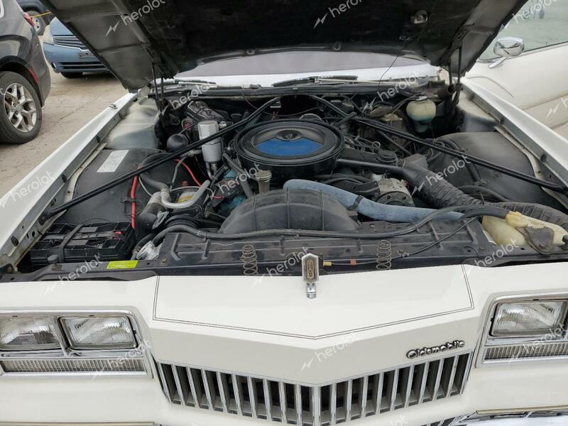 OLDSMOBILE TORONADO 1978 white   3Z57K8M719752 photo #4