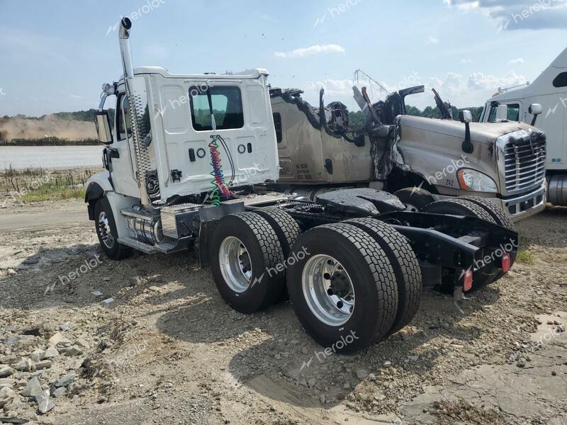 WESTERN STAR/AUTO CAR 47X CHASSI 2025 white  diesel 5KJJBPDV4SLVU3692 photo #4