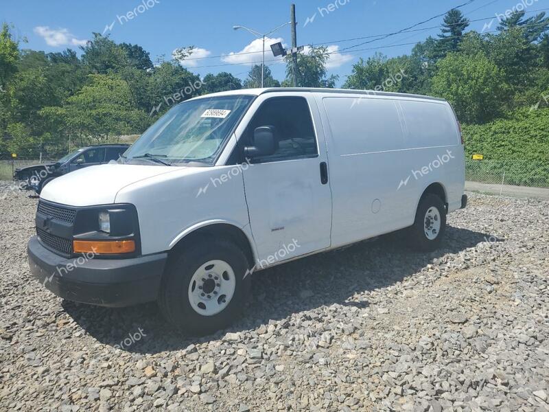 CHEVROLET EXPRESS G2 2017 white  diesel 1GCWGAF15H1322148 photo #1