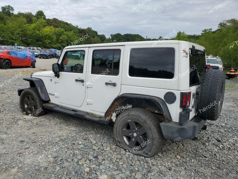 JEEP WRANGLER U 2011 white 4dr spor gas 1J4BA3H1XBL615400 photo #3