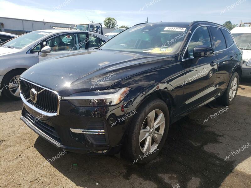 VOLVO XC60 B5 MO 2022 black  gas YV4L12RK5N1909988 photo #1