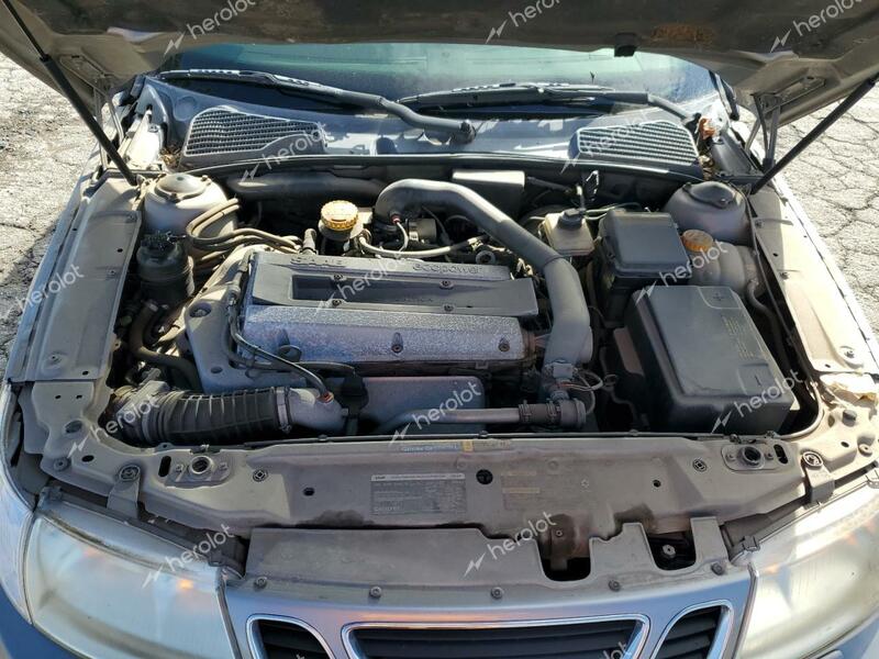 SAAB 9-5 2004 silver  gas YS3EH49G443506949 photo #4