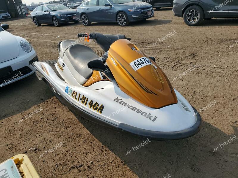 KAWASAKI JET SKI 2005 white   KAW41359A505KAW41 photo #1