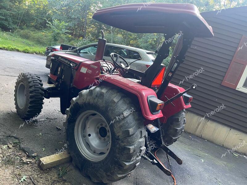 MAHINDRA AND MAHINDRA 4530 2011 red   USMN1676 photo #4