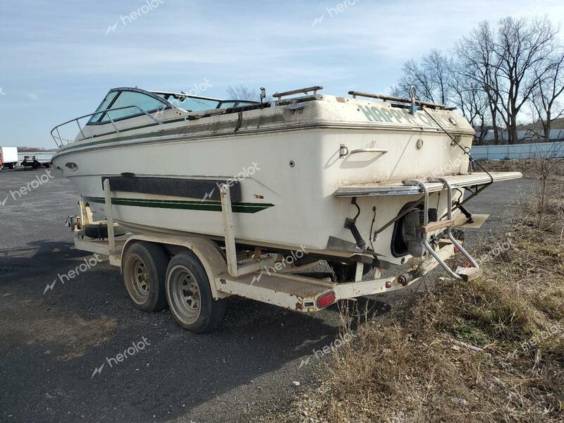 BOAT W/TRAILER 1995 white   1T0BS18D1FS079466 photo #4