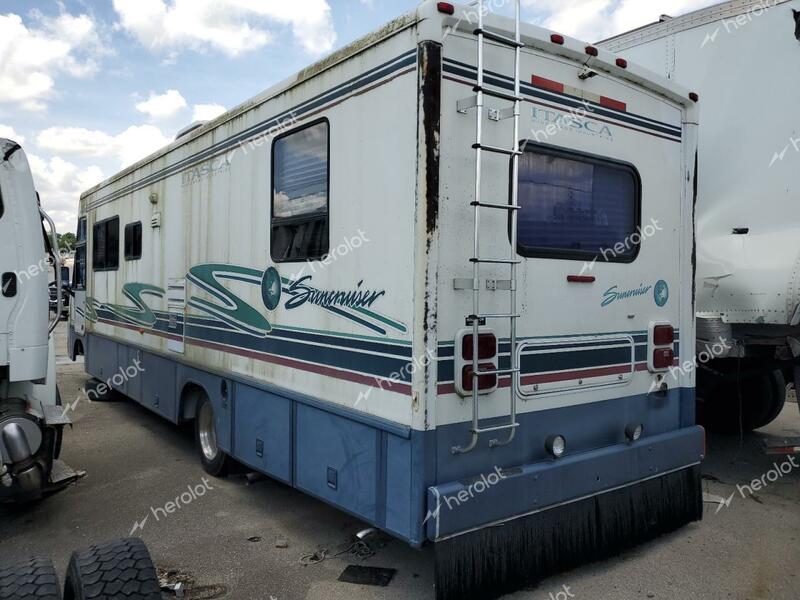 WINNEBAGO WINNEBAGO 1997 two tone  gas 1GBLP37J1T3313784 photo #4