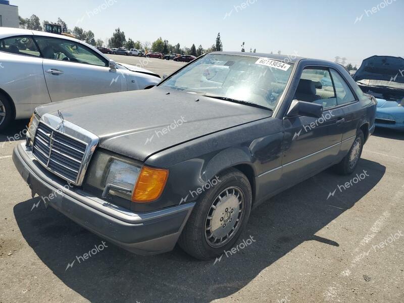 MERCEDES-BENZ 300 CE 1990 black coupe gas WDBEA51D2LB091135 photo #1