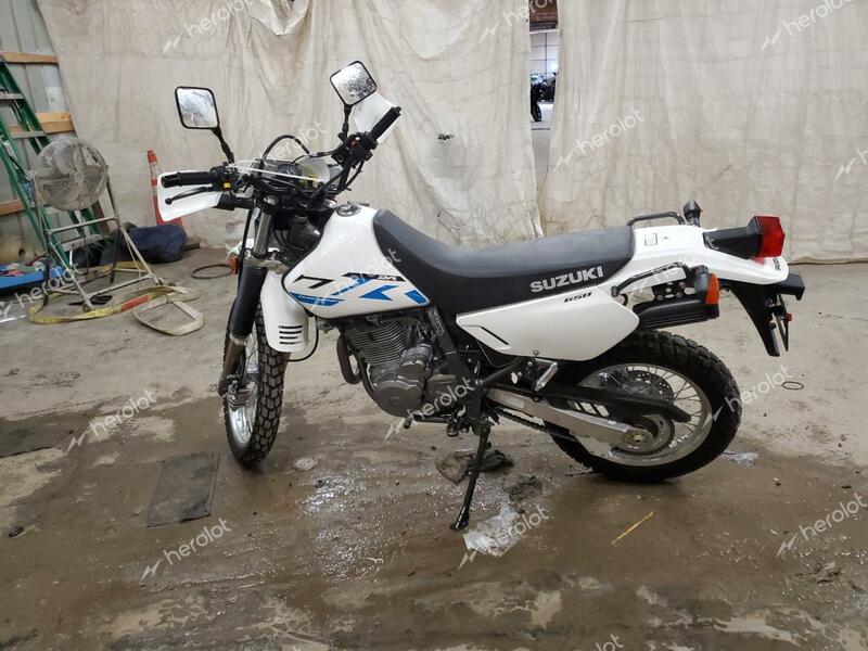 SUZUKI DR650 SE 2024 white  gas JS1SP46D1R7101715 photo #4