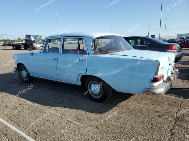 MERCEDES-BENZ 190 D SEDA 1962 blue   11011010019525 photo #3