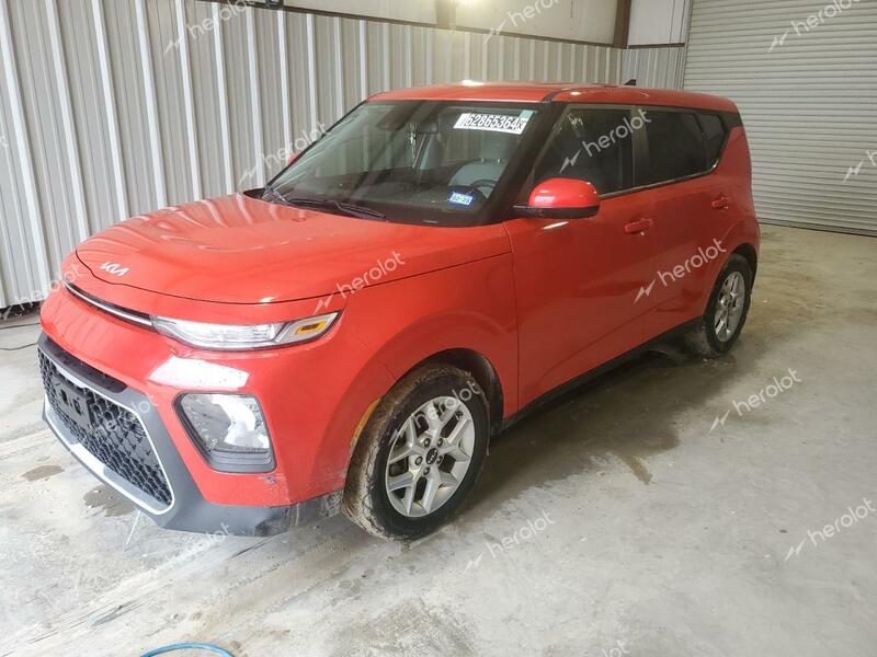 KIA SOUL LX 2022 red  gas KNDJ23AU5N7178227 photo #1