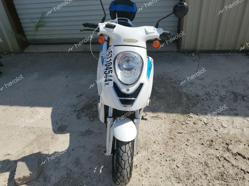 DAIX SCOOTER 2022 white   L37MMJBT6NZ020153 photo #3