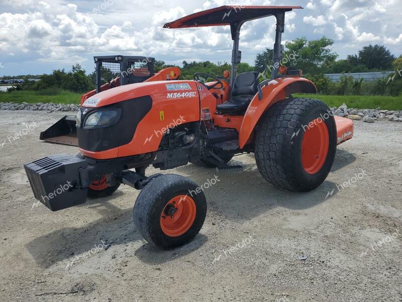 KUTA TRACTOR 2014 orange   M5640SUF10436 photo #3