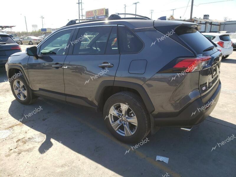 TOYOTA RAV4 XLE 2024 gray  gas 2T3P1RFV0RW450260 photo #3