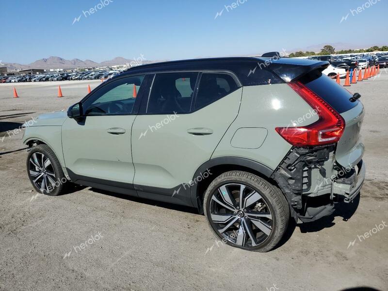 VOLVO XC40 P8 RE 2022 green  electric YV4ED3UR8N2657156 photo #3