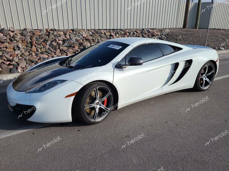 MCLAREN AUTOMOTIVE MP4-12C 2012 white  gas SBM11AAA3CW001473 photo #1