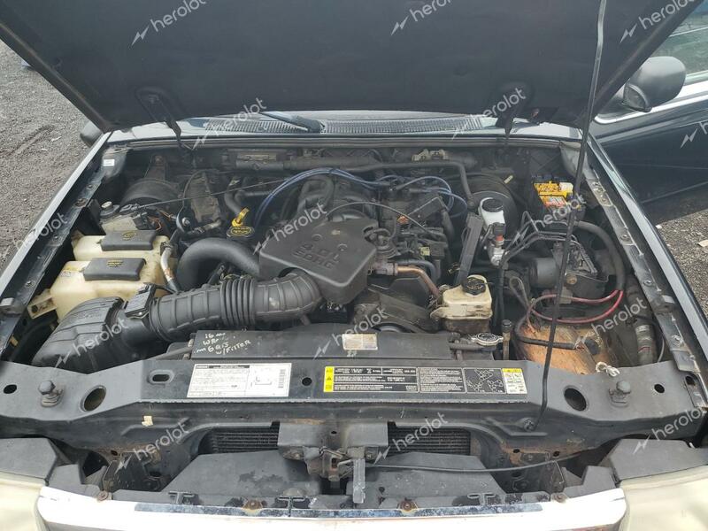 MAZDA B4000 CAB 2001 black  gas 4F4ZR17E81TM14784 photo #4