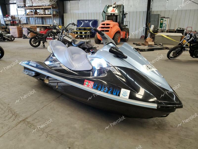 YAMAHA VX 2011 black   YAMA2688H011 photo #1