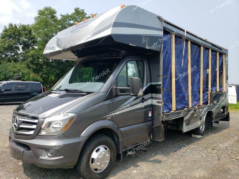 MERCEDES-BENZ SPRINTER 3 2016 two tone  diesel WDAPF4CC0G9694045 photo #3