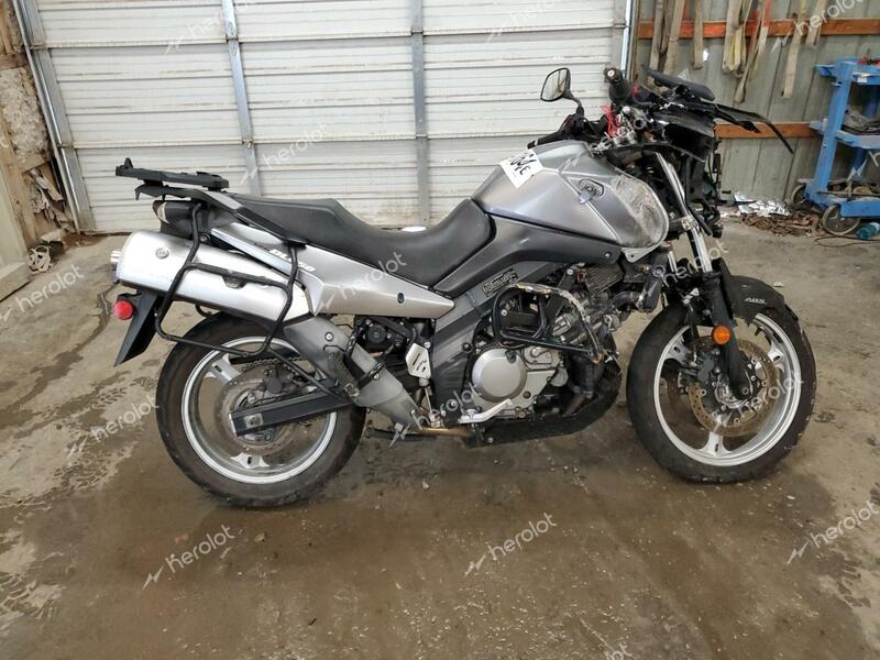 SUZUKI DL650 A 2009 gray road/str gas JS1VP54BX92100113 photo #1