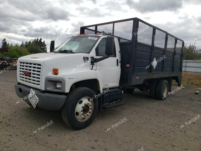 GMC C7500 C7C0 2003 white  diesel 1GDM7E1C73F521507 photo #1