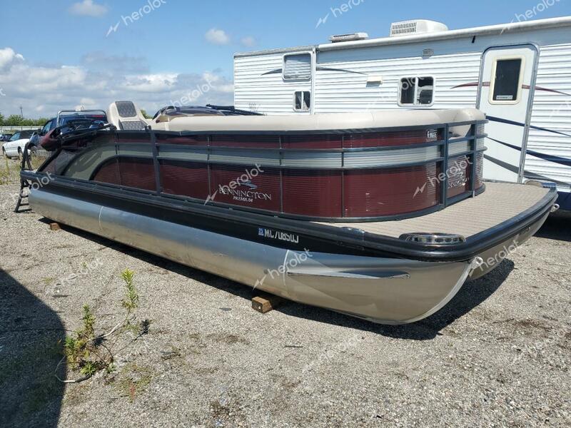 BENN PONTOON 2019 maroon   ETWG9853B919 photo #1