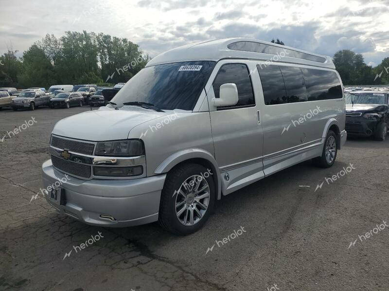 CHEVROLET EXPRESS G3 2021 white  gas 1GAZGPF72M1202766 photo #1