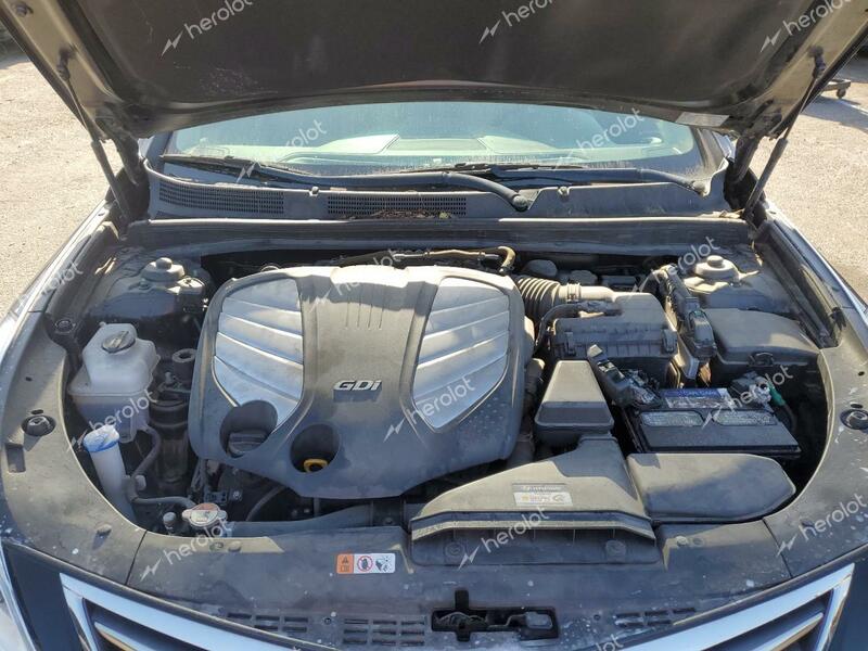 HYUNDAI AZERA 2017 black sedan 4d gas KMHFG4JG9HA589110 photo #4