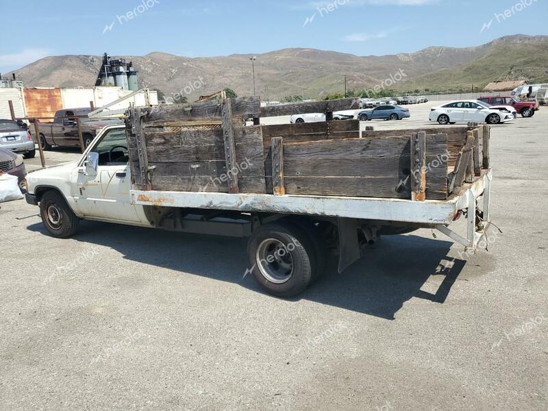 TOYOTA PICKUP CAB 1988 white  gas JT5RN55R1J0272700 photo #3