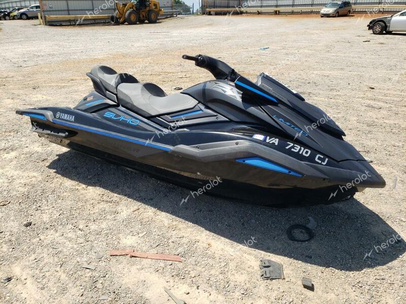 YAMAHA WAVERUNNER 2020 black   YAMA2608C020 photo #1