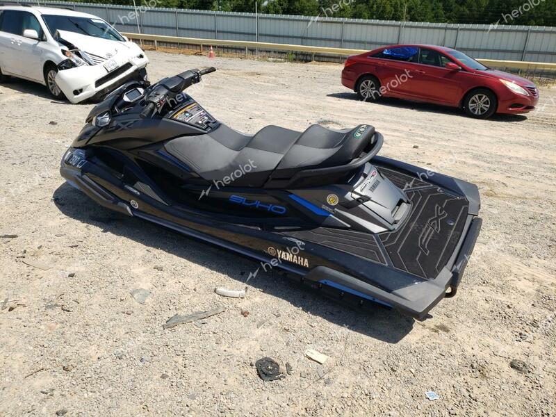 YAMAHA WAVERUNNER 2020 black   YAMA2608C020 photo #4