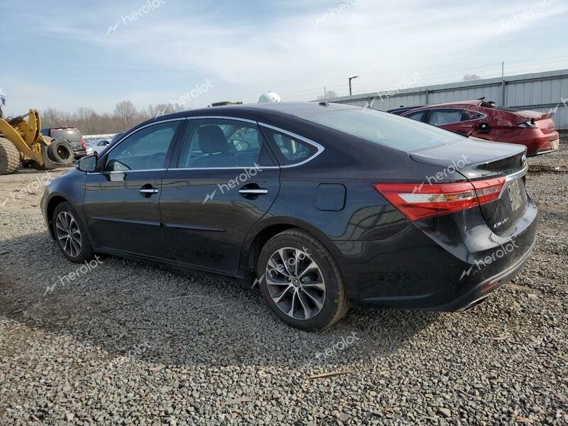 TOYOTA AVALON XLE 2018 black  gas 4T1BK1EB0JU270449 photo #3