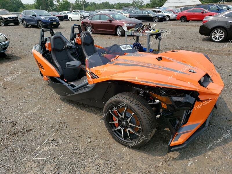 POLARIS SLINGSHOT 2023 orange  gas 57XAARHB4P8155021 photo #1