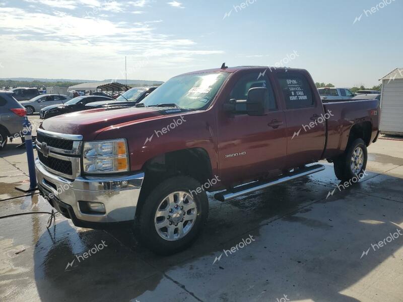 CHEVROLET SILVERADO 2014 burgundy crew pic diesel 1GC4K1E87EF192375 photo #1