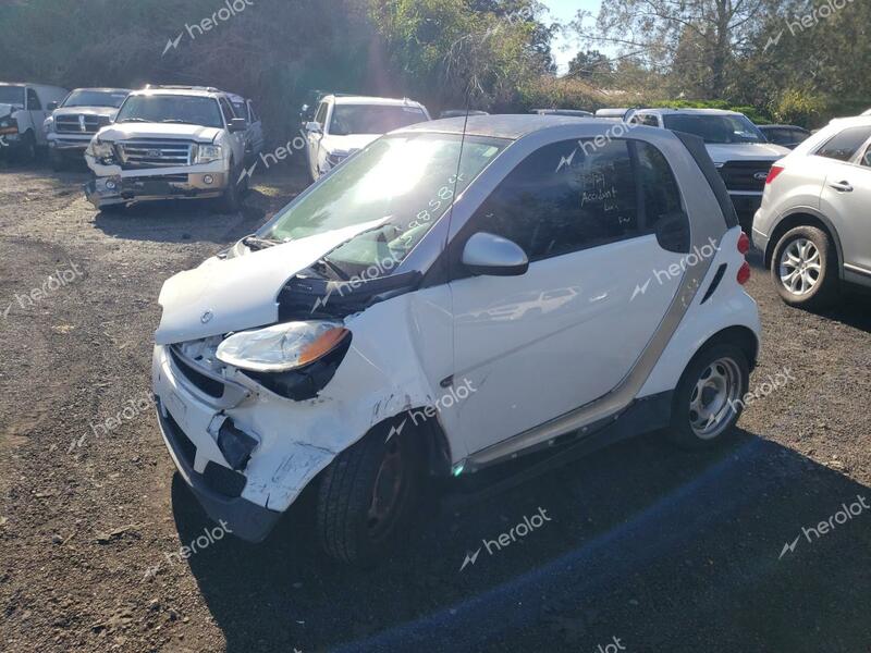 SMART FORTWO PUR 2012 white coupe gas WMEEJ3BA1CK577558 photo #1