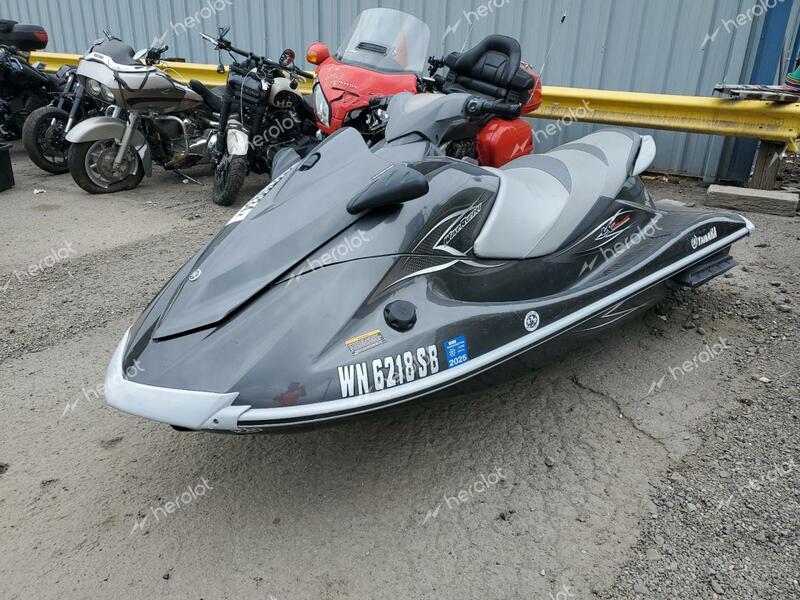 YAMAHA VX CRUISER 2013 gray   YAMA3588C313 photo #3