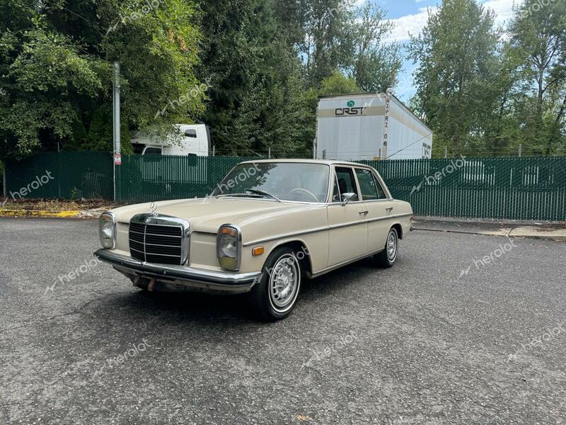 MERCEDES-BENZ 230 1968 beige   11401512000396 photo #3