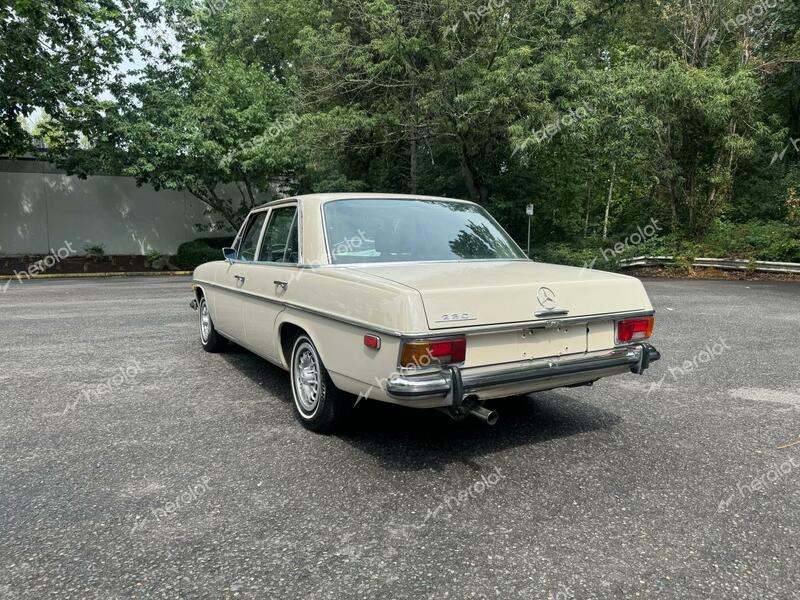 MERCEDES-BENZ 230 1968 beige   11401512000396 photo #4