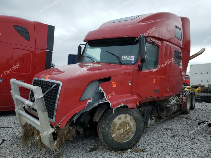 VOLVO VN VNL 2006 red tractor diesel 4V4NC9GH76N416317 photo #3