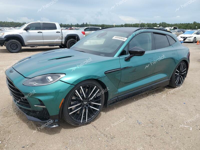 ASTON MARTIN DBX 707 2024 green  gas SD7VUJBW0RTV09311 photo #1