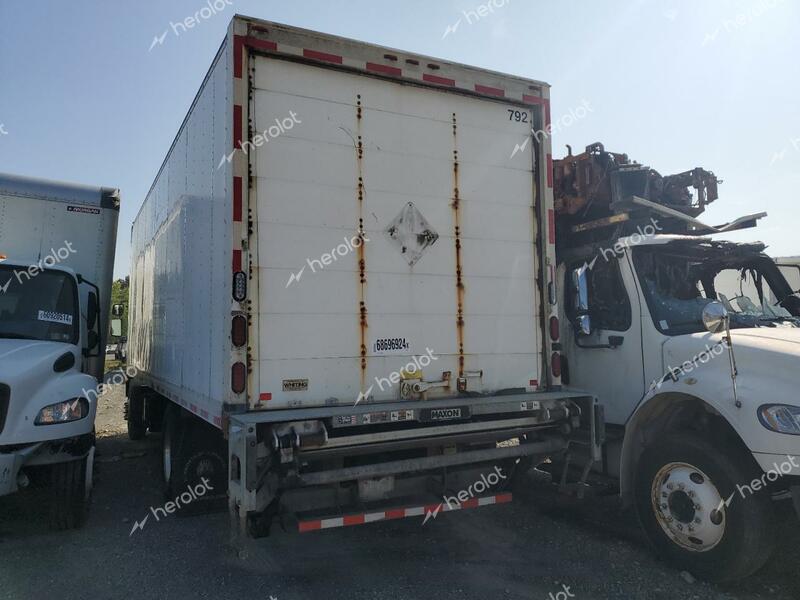 KENWORTH K270/K370 2015 white tilt cab diesel 3BKJHM6X7FF580792 photo #3