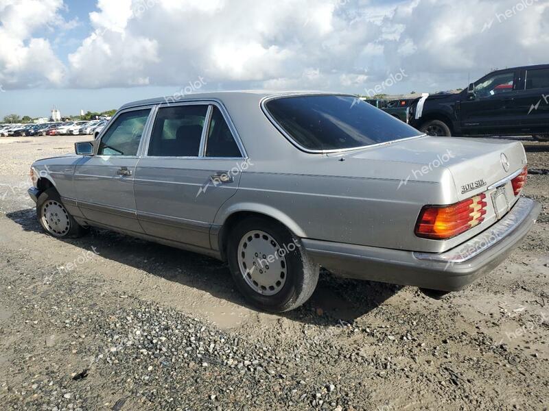 MERCEDES-BENZ 300 SDL 1987 silver  diesel WDBCB25DXHA362260 photo #3