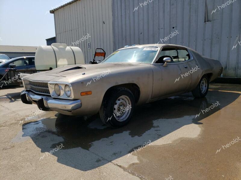 PLYMOUTH SATELLITE 1974 silver   RP23G4G208836 photo #1