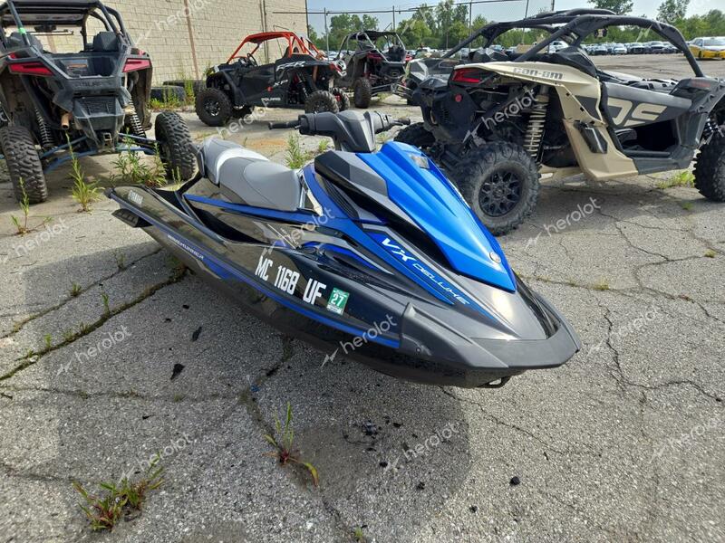 YAMAHA VX DELUXE 2018 blue   YAMA3774E818 photo #1