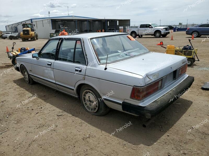 DATSUN 810 1981 silver  diesel JN1SU01S5BT000254 photo #3