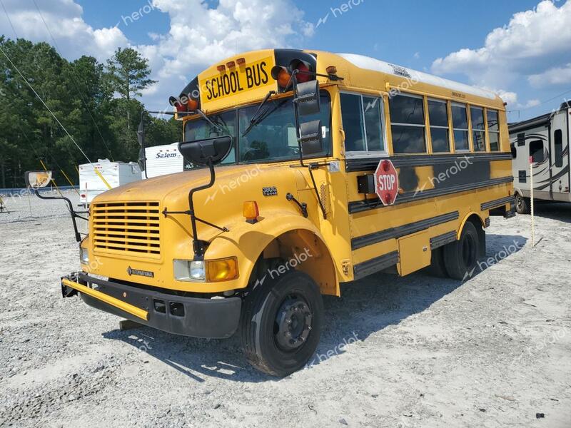 INTERNATIONAL 3000 3800 2000 yellow bus diesel 1HVBBABM2YH305130 photo #3