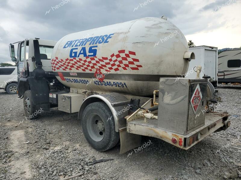 STERLING TRUCK SC 8000 2000 white tilt cab diesel 49H6WFAA6YHB62541 photo #4