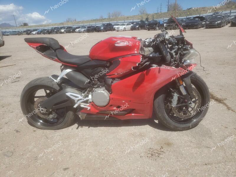 DUCATI SUPERBIKE 2016 red racer gas ZDM14B1W0GB000574 photo #1