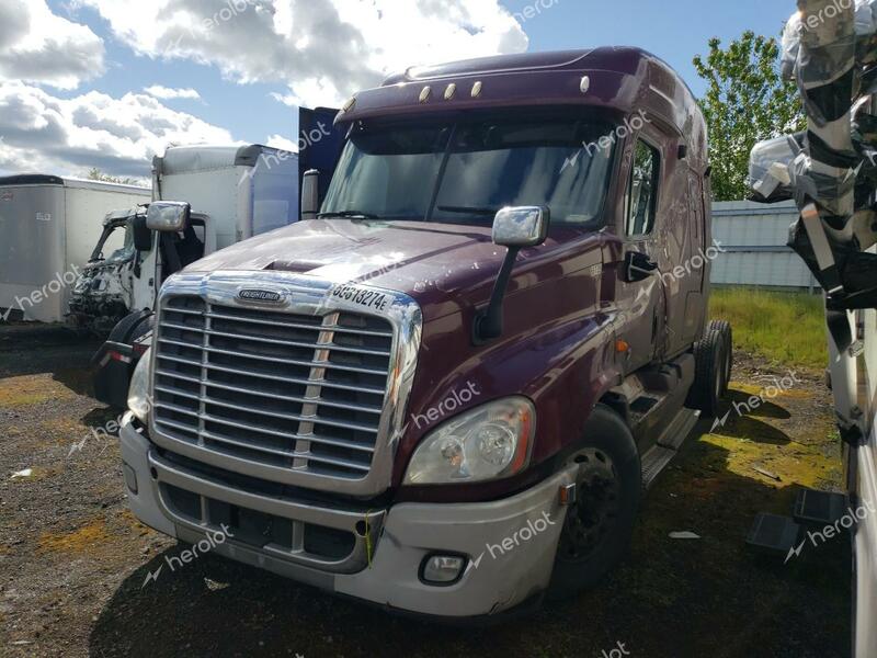 FREIGHTLINER CASCADIA 1 2012 burgundy tractor diesel 1FUJGLDR3CLBE9720 photo #3